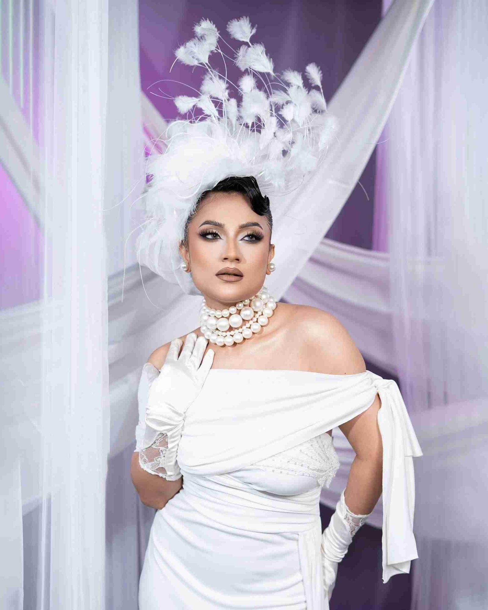 Professional Makeup Course Model